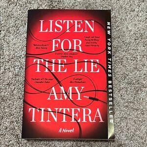 Listen for the Lie by Amy Tintera - Red Cover